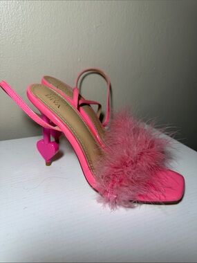 Diva Bright Pink Feathered Heart Heel Slingbacks